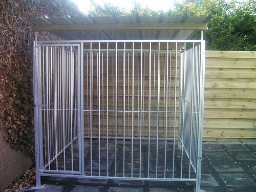 Hondenkennel Deur Links  2 x 2 meter  S8  P15
